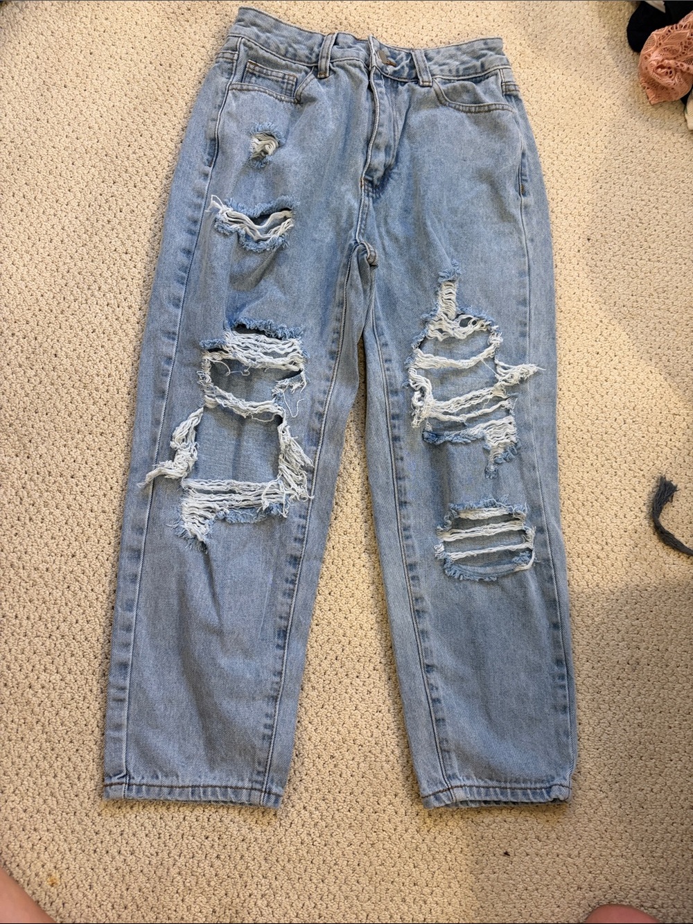 SHEIN Light Blue Distressed Straight Leg Jeans